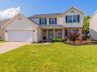 3402 Crossgate Dr, Bloomington, IL 61704