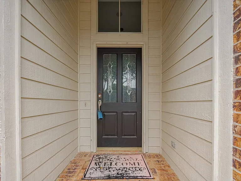 311 N Esplanade Ln — Photo 6