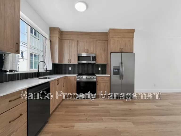 5032 NE 14th Ave #2 — Photo 10