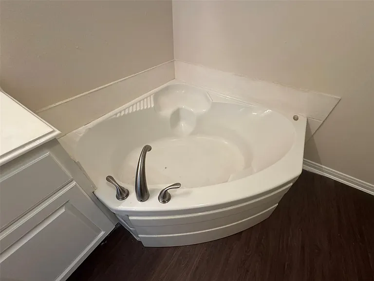 16310 Long Valley Ct — Photo 23