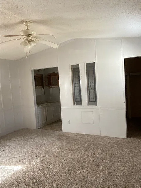 3 bed, 2.0 bath, $700 — Photo 4