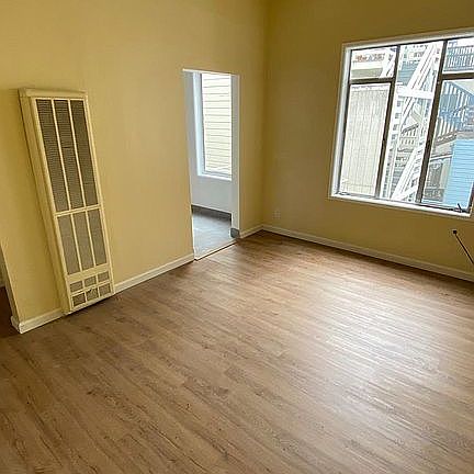 2nd image of 405 Union St APT 3