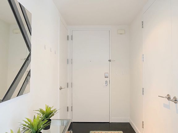 5th image of 123 Washington St APT 33G
