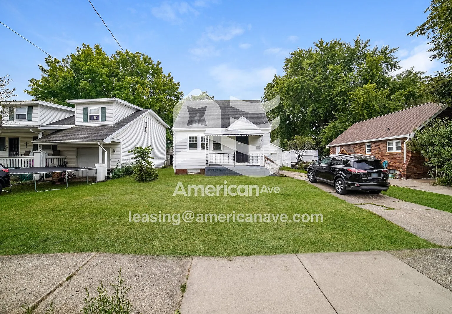 2 bed, 1.5 bath, 1009 sqft, $1,265 — Photo 2