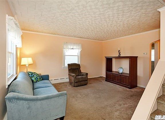 3rd image of 268 Lenox Dr