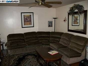 2nd image of 526 Cornell St