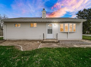 300 N Park St, Crown Point, IN 46307