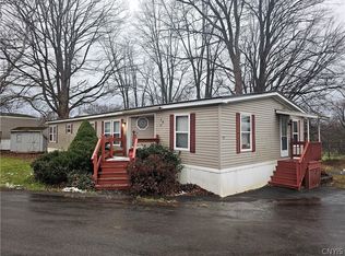 217 Colonial Cir, Utica, NY 13502