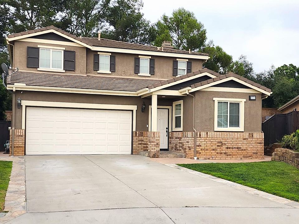 1st image of 27773 Narcissa Ct