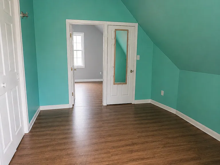 1038 Hyde Park Ave #2 — Photo 9