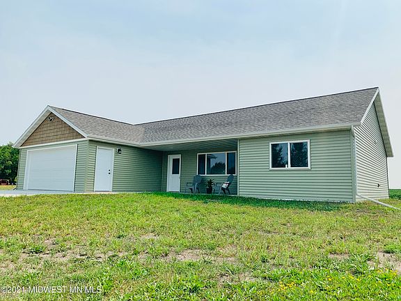 2nd image of 302 Vigen Ln