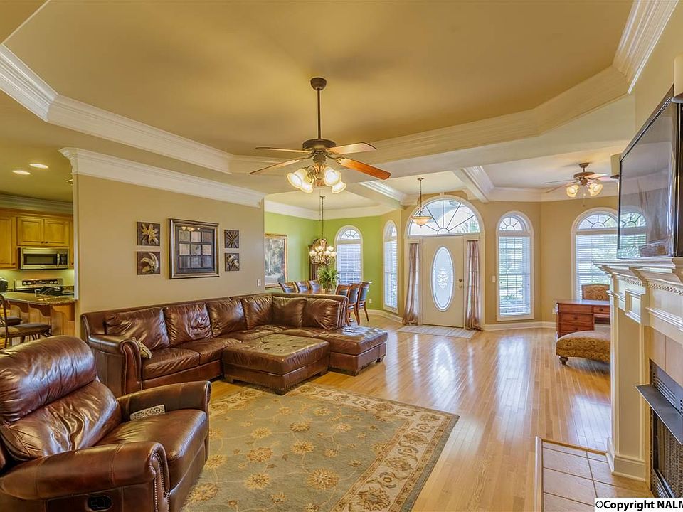 1st image of 4934 Cove Valley Dr SE