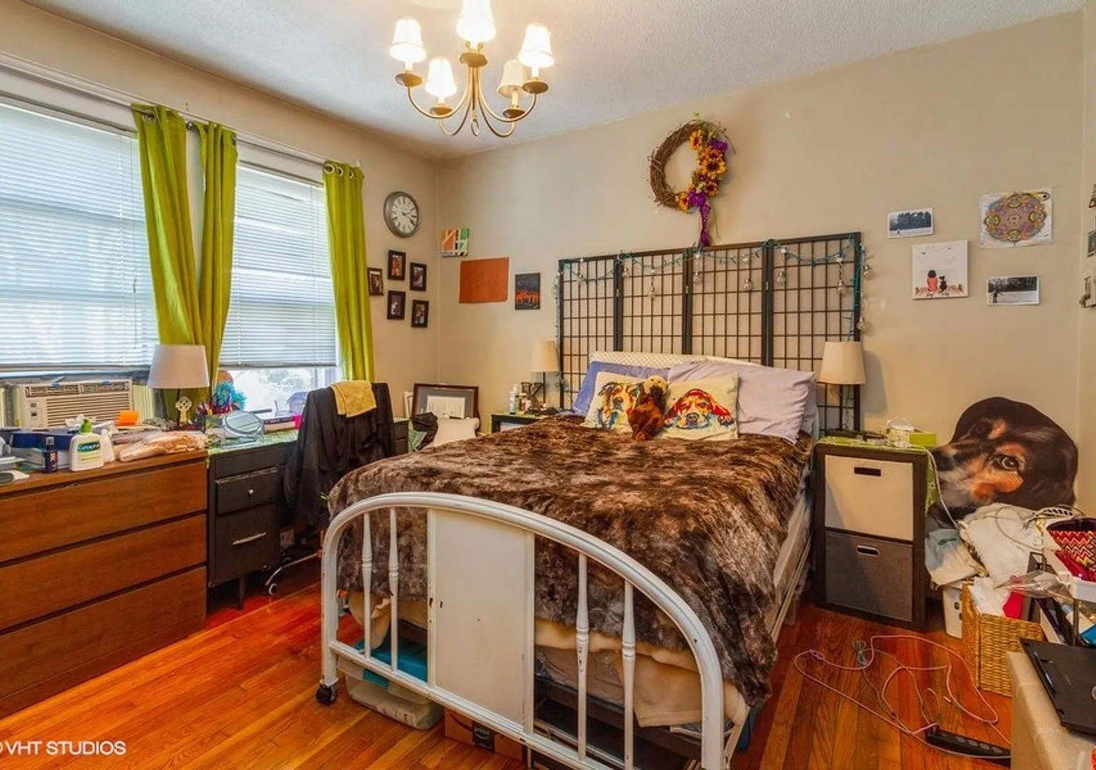 Brighton Renovated 3 Bed Condo Heat & Hot Water Included 9/1 — Photo 4