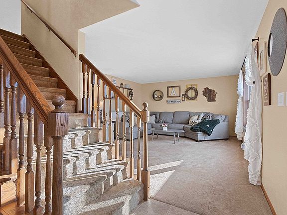 4th image of 2441 Ingold Ct