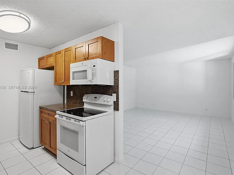 9994 Nob Hill Ct #9994 — Photo 17