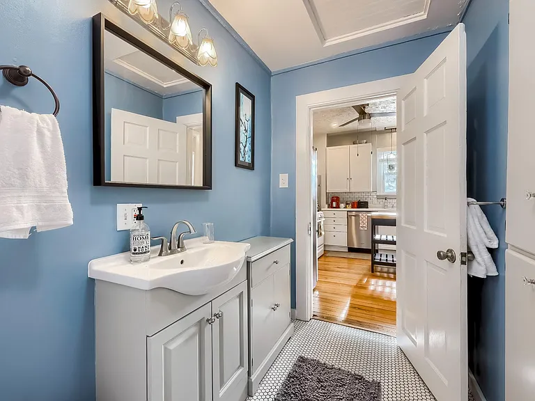 3039 S Bannock St — Photo 11