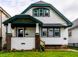 2240 S 59th St, Milwaukee, WI 53219