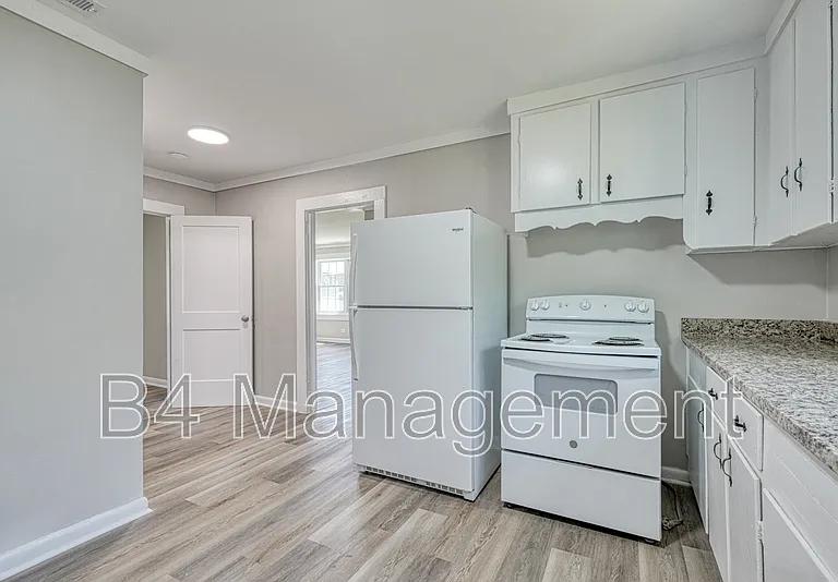 151 Church St — Photo 21