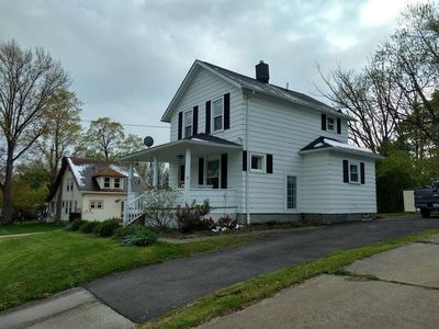 121 S East St, Medina, OH, 44256