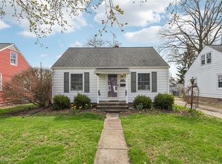 865 Warwick Dr, Sheffield Lake, OH 44054