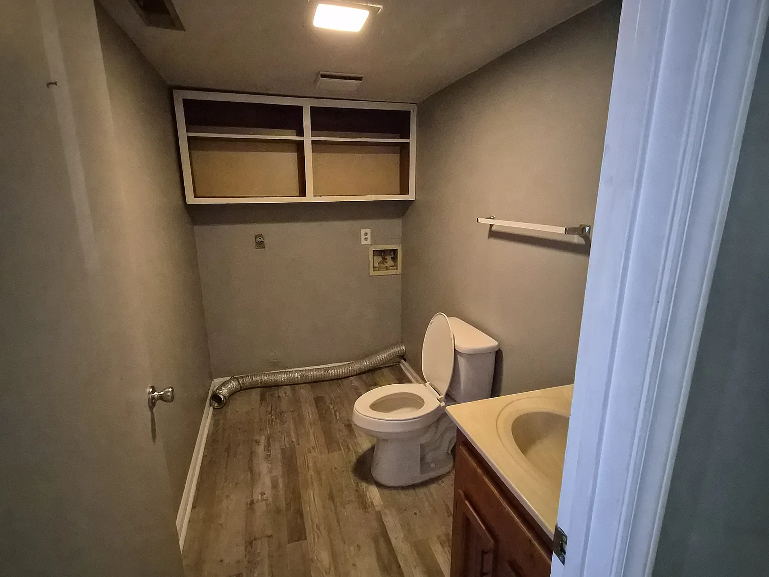 2 bed, 1.5 bath, $1,200 — Photo 3