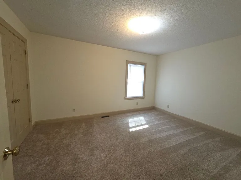 311 Moyton Ave — Photo 12