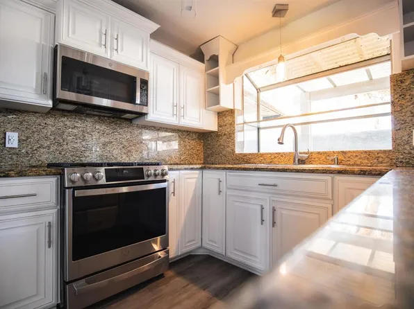 1808 Bluehaven Ct, San Diego, CA 92154