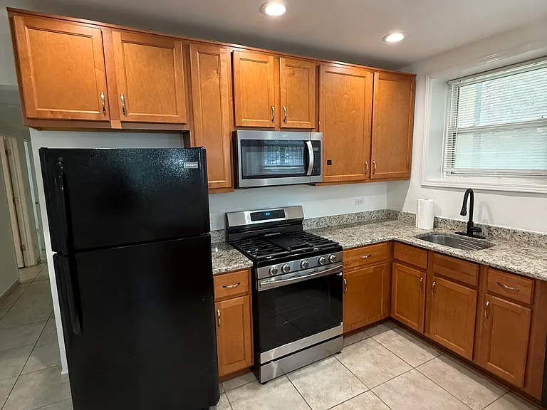 3040 W Logan Blvd #GA — Photo 6