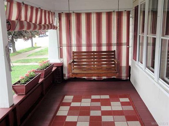 2nd image of 420 Payne Ave
