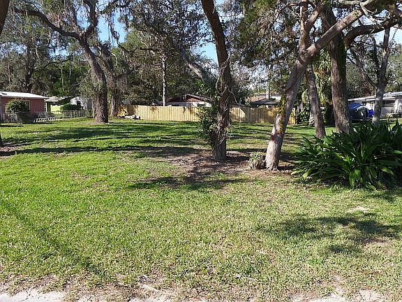 4th image of 3506 Shore Dr