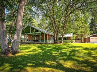 110 Pine Ln, Trinity Center, CA 96091