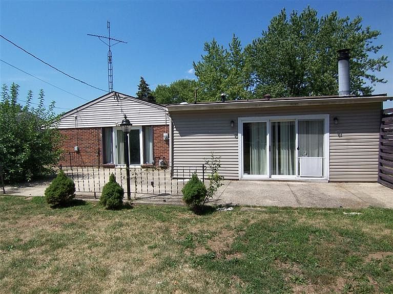 5618 Hollyhock Dr, West Carrollton, OH 45449 Zillow
