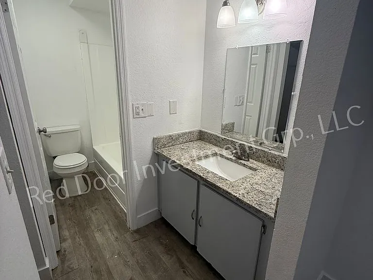 Walden Landing Apartments — Photo 20