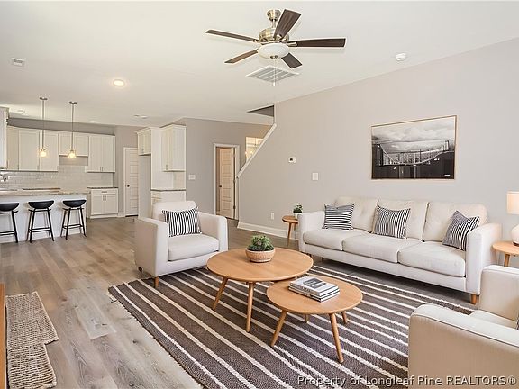 2nd image of 1432 Pamalee Dr