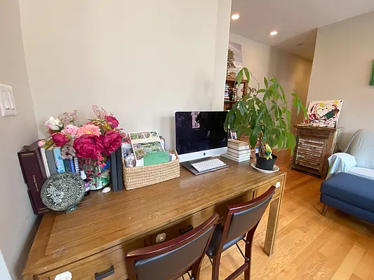 Rented by Stonecrest Realty | media 6