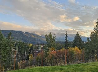 43 Connie Pl, Moyie Springs, ID 83845
