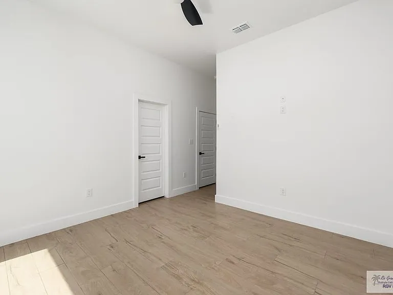 6297 Polanco Dr — Photo 16