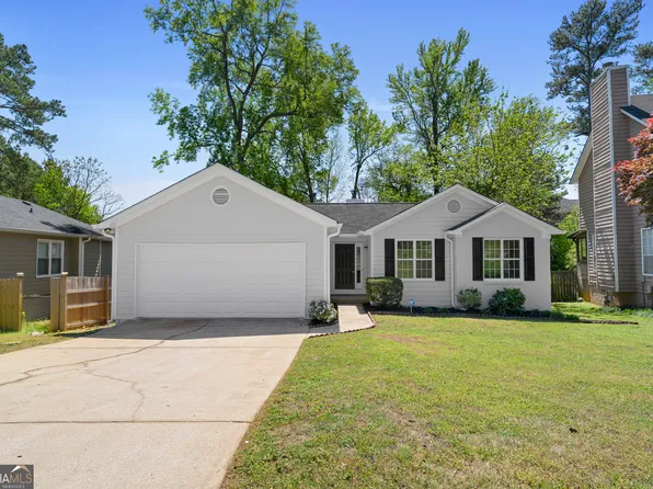 2181 Boone Pl, Snellville, GA 30078