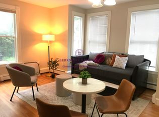 17 Russell St #2, Somerville, MA 02144
