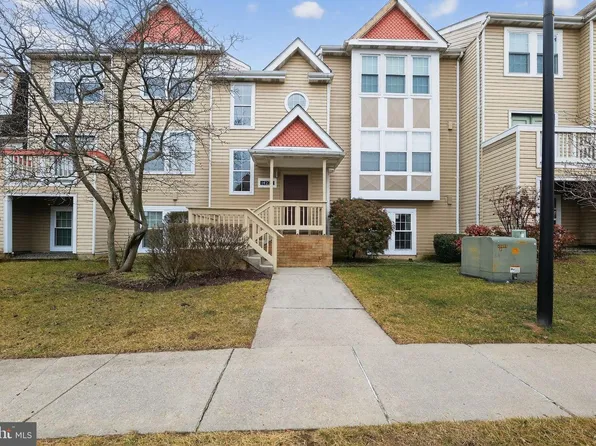 14229 Jib St APT 12, Laurel, MD 20707