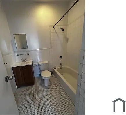 2 bed, $2,400 — Photo 2