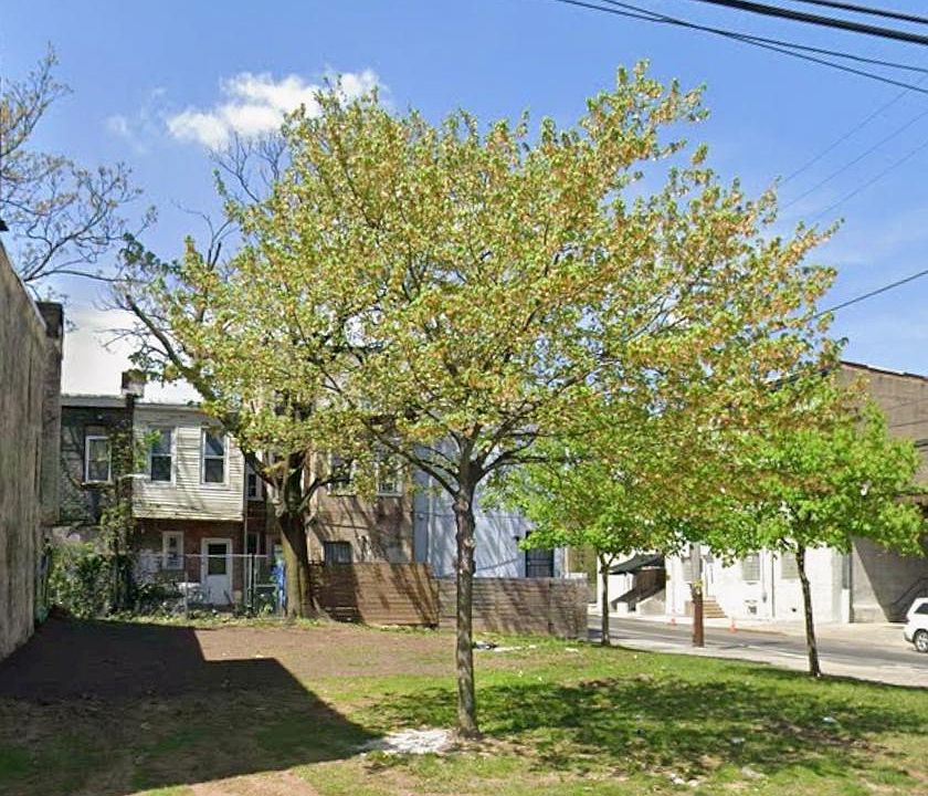 1st image of 2262 N 16th St