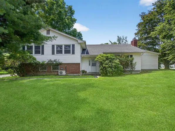 21 Sunnycrest Road, Carmel, NY 10512