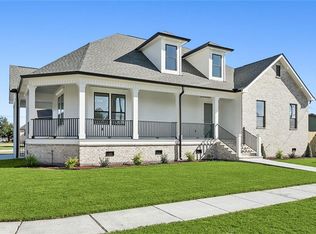 7203 Prosperity St, Arabi, LA 70032