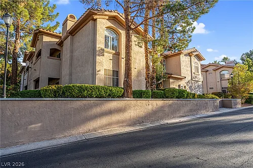 2050 W Warm Springs Rd Photo 1