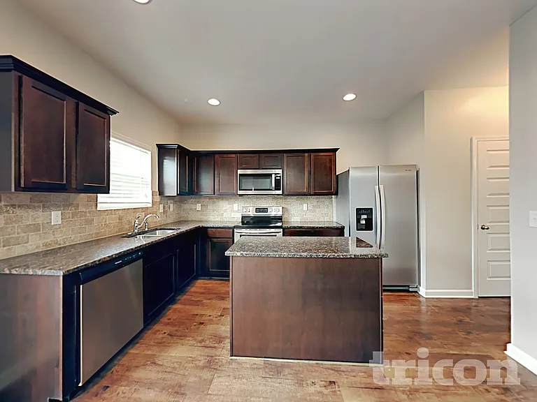 283 Pernell Dr — Photo 9