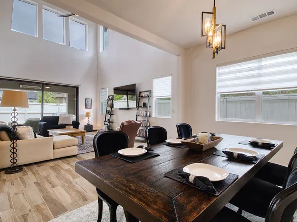 622 Braided Rope Dr, Reno, NV 89511