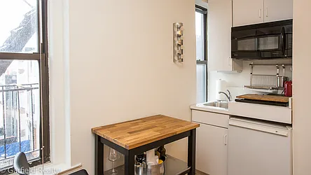 Sold by Garfield Realty 