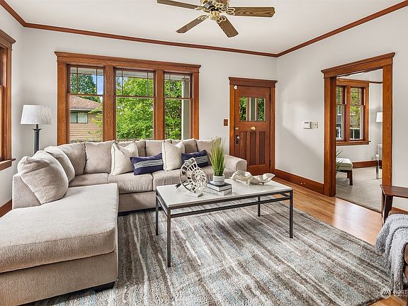 5th image of 13814 90th Avenue NE
