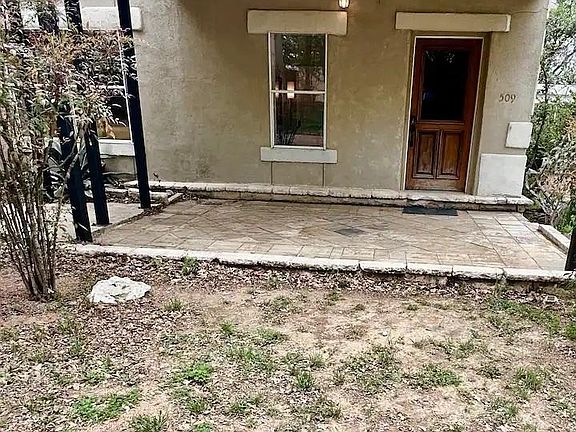 2nd image of 509 W Park St